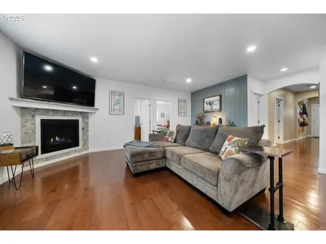 515 SE Segoviano Court Madras OR 97741