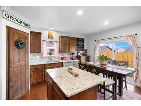 515 SE Segoviano Court Madras OR 97741