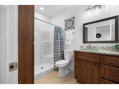515 SE Segoviano Court Madras OR 97741