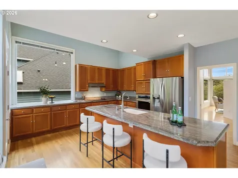 4321 SW Terlyn Court Portland OR 97221