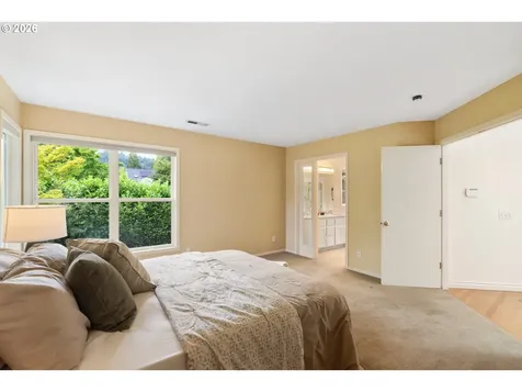 4321 SW Terlyn Court Portland OR 97221