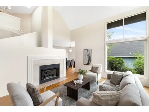 4321 SW Terlyn Court Portland OR 97221