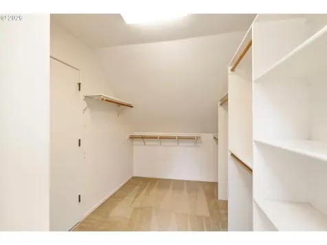 4321 SW Terlyn Court Portland OR 97221