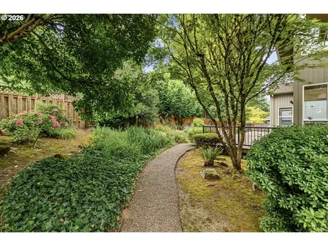 4321 SW Terlyn Court Portland OR 97221