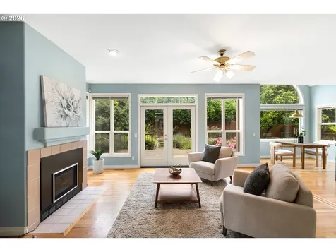 4321 SW Terlyn Court Portland OR 97221