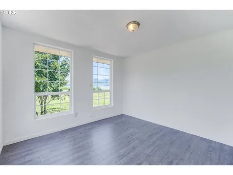 57 Covered Bridge Road Grays River WA 98621