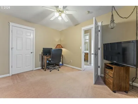 21795 NE Larkspur Lane Fairview OR 97024