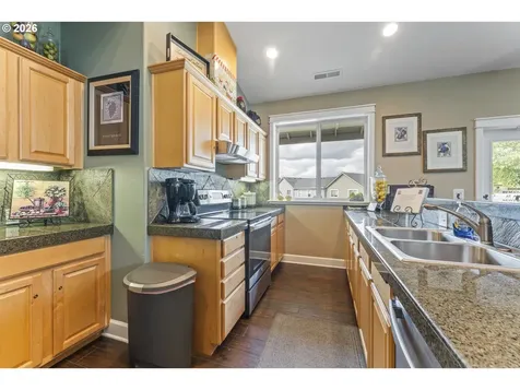 21795 NE Larkspur Lane Fairview OR 97024
