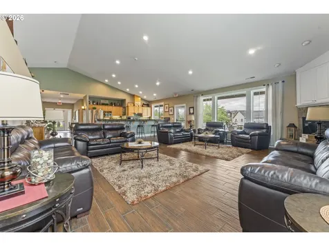 21795 NE Larkspur Lane Fairview OR 97024