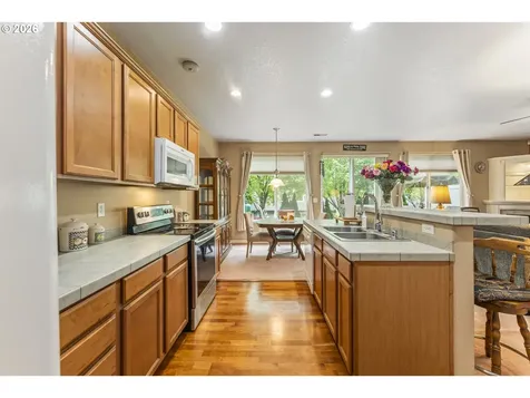 21795 NE Larkspur Lane Fairview OR 97024
