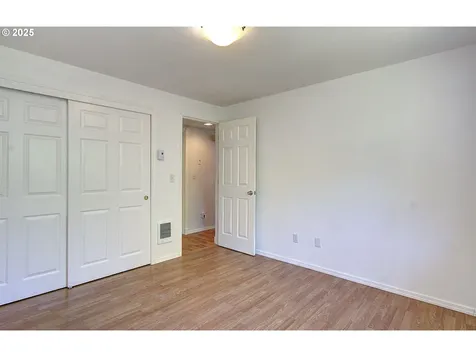 307 NE Clark Avenue Battle Ground WA 98604