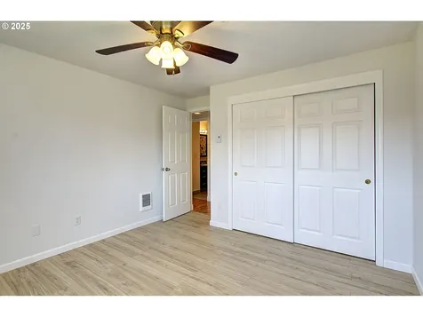 307 NE Clark Avenue Battle Ground WA 98604