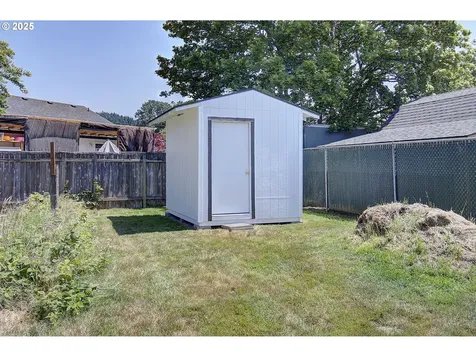307 NE Clark Avenue Battle Ground WA 98604