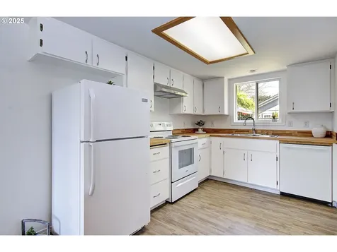 307 NE Clark Avenue Battle Ground WA 98604