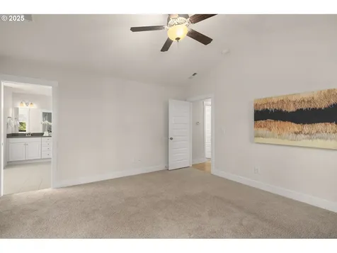 3242 SW Vermont Street Portland OR 97219