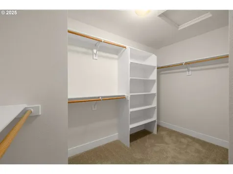 3242 SW Vermont Street Portland OR 97219