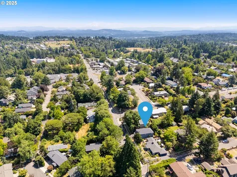 3242 SW Vermont Street Portland OR 97219