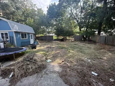 2126 SE 162nd Avenue Portland OR 97233