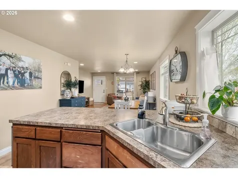 4971 NE Terri Lane Albany OR 97321