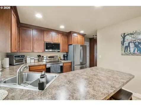 4971 NE Terri Lane Albany OR 97321