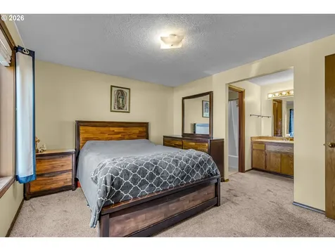 1320 NE 19th Street Mcminnville OR 97128