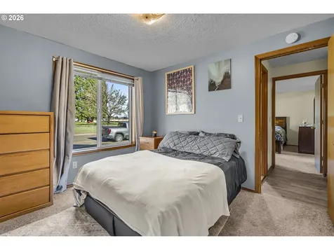 1320 NE 19th Street Mcminnville OR 97128