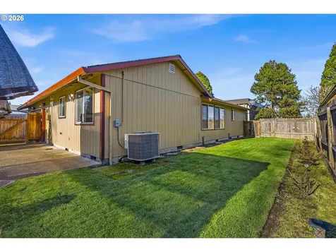1320 NE 19th Street Mcminnville OR 97128