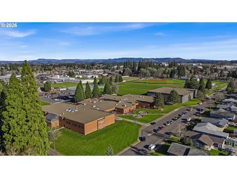 1320 NE 19th Street Mcminnville OR 97128