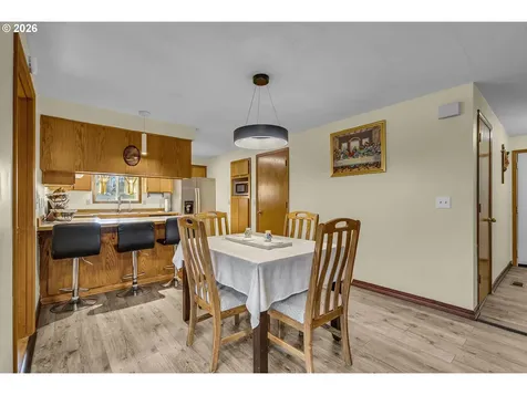 1320 NE 19th Street Mcminnville OR 97128