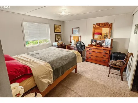 2300 SE 82nd Avenue Portland OR 97216