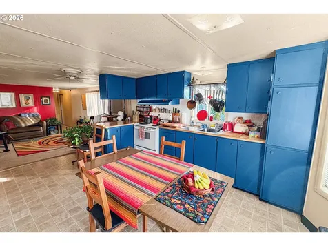 2300 SE 82nd Avenue Portland OR 97216