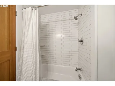 1103 SE 94th Avenue Vancouver WA 98664