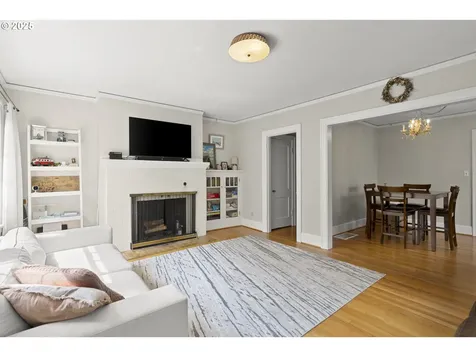 308/310 E 22nd Street Vancouver WA 98663