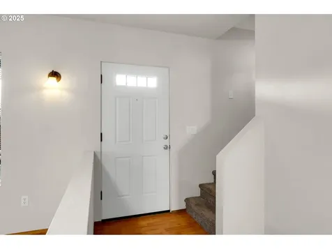 2015 2nd Street Springfield OR 97477
