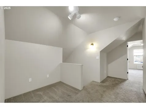 2015 2nd Street Springfield OR 97477