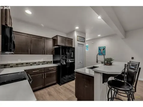 33337 SW Havlik Drive Scappoose OR 97056