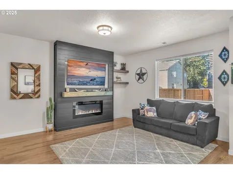 33337 SW Havlik Drive Scappoose OR 97056