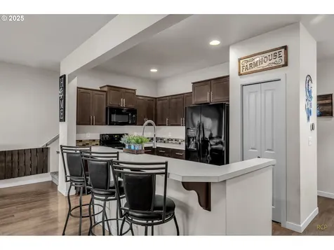 33337 SW Havlik Drive Scappoose OR 97056