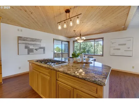 1206 NE 66th Street Vancouver WA 98665