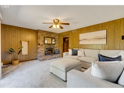 1206 NE 66th Street Vancouver WA 98665