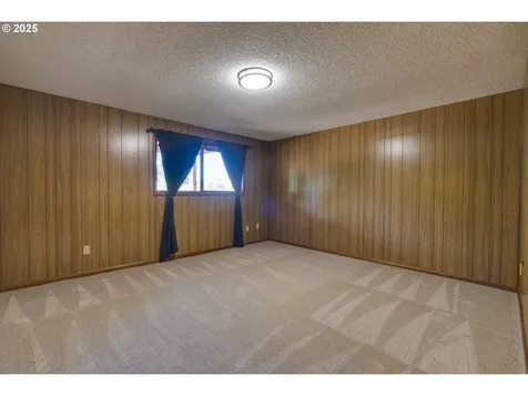 1206 NE 66th Street Vancouver WA 98665