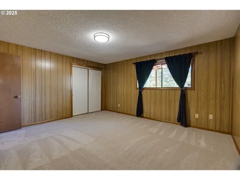 1206 NE 66th Street Vancouver WA 98665