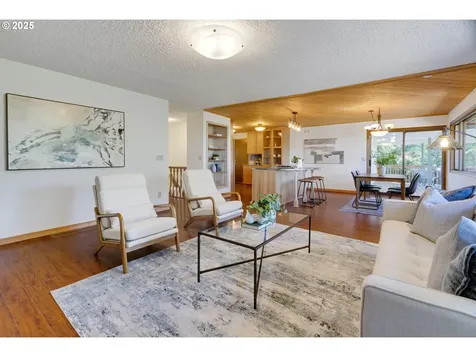 1206 NE 66th Street Vancouver WA 98665