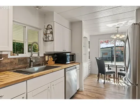 17003 SW Eldorado Drive Portland OR 97224