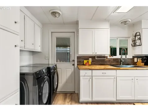 17003 SW Eldorado Drive Portland OR 97224