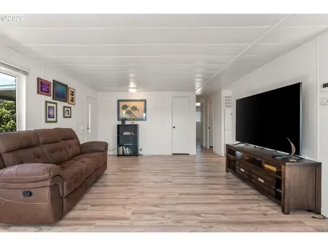 17003 SW Eldorado Drive Portland OR 97224