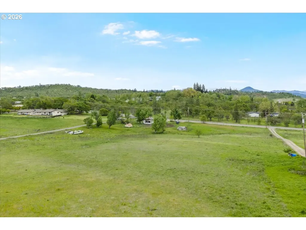 963 Stevens Road Eagle Point OR 97524