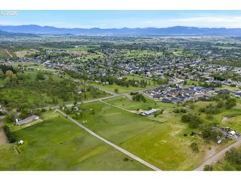 963 Stevens Road Eagle Point OR 97524