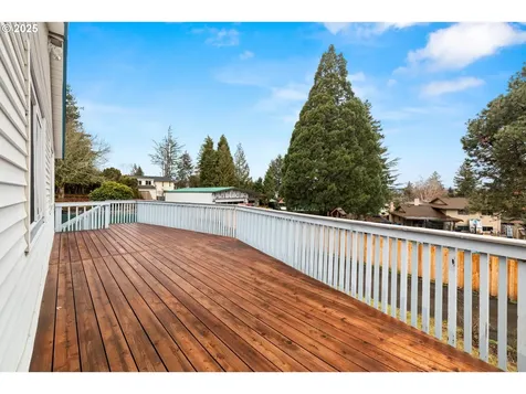 9466 SE Harney Court Portland OR 97266
