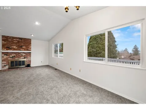 9466 SE Harney Court Portland OR 97266